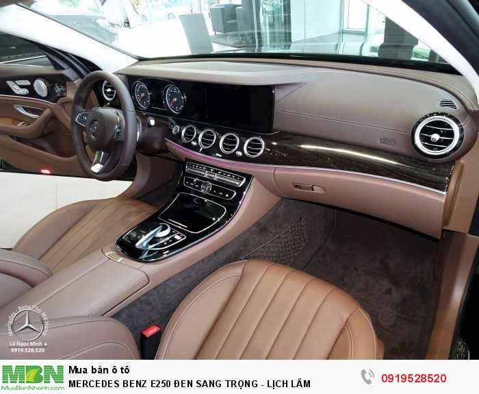 Mercedes Benz E250 Đen Sang Trọng - Lịch Lãm