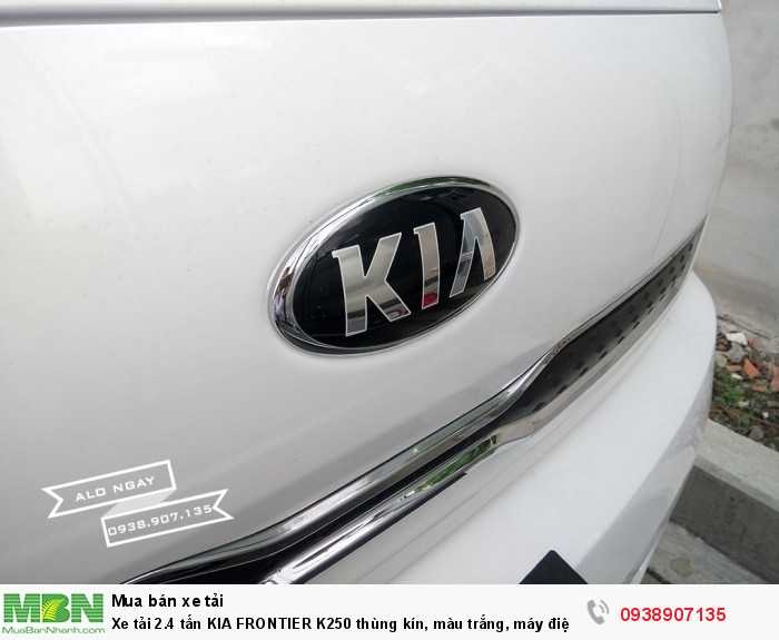 Xe tải 2.4 tấn KIA FRONTIER K250 thùng kín, màu trắng, máy điện, hỗ trợ trả góp