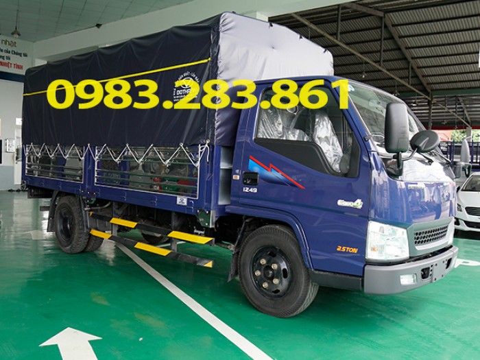 Bán xe tải dothanh iz49 2t3 trả góp, 2t3 iz49 thùng mui bạt - xe có sẵn giao liền tận nhà.