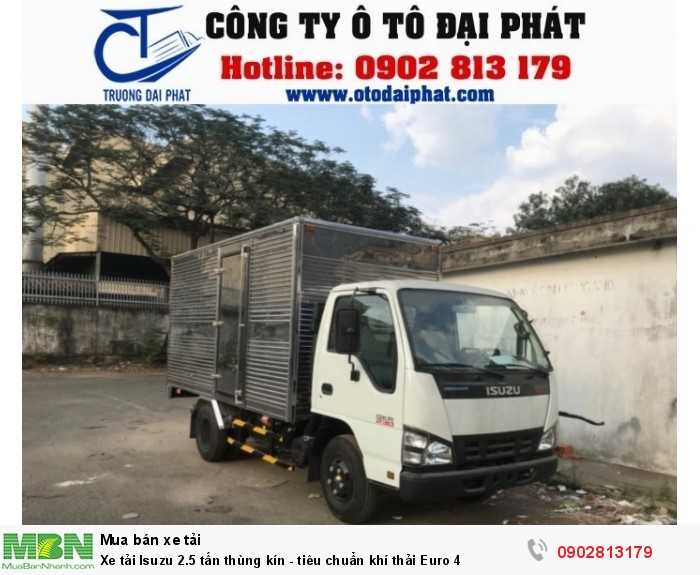 Xe tải Isuzu 2.5 tấn thùng kín - tiêu chuẩn khí thải Euro 4