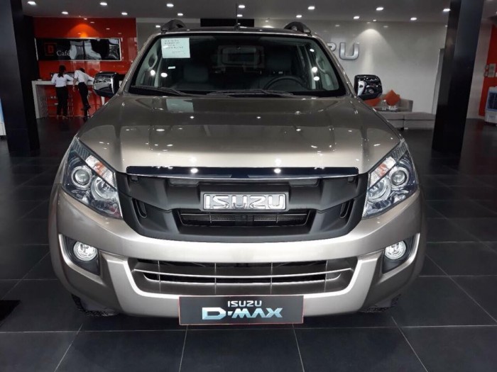 Xe bán tải ISUZU D-MAX nhập khẩu giá rẻ