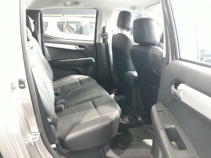 Xe bán tải ISUZU D-MAX nhập khẩu giá rẻ