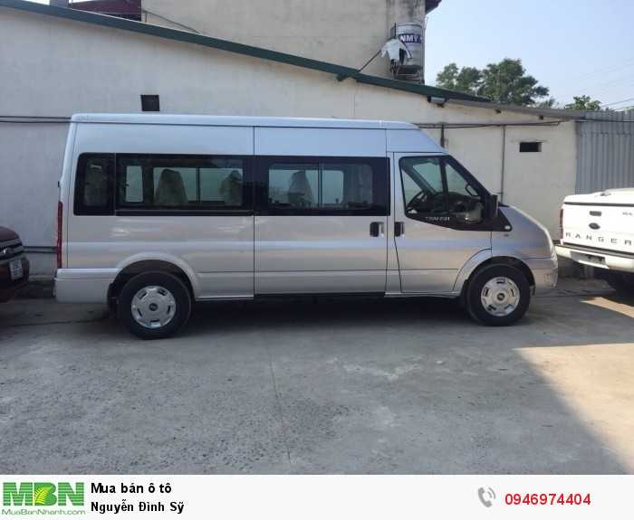 Ford Transit bản tiêu chuẩn Mid