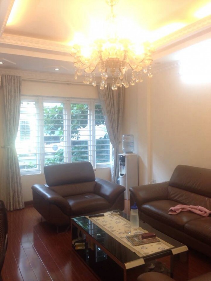 Chính chủ cần bán căn hộ riêng tại Nguyễn Lương Bằng DT 33M2,5 Tầng,Mặt tiền 4m