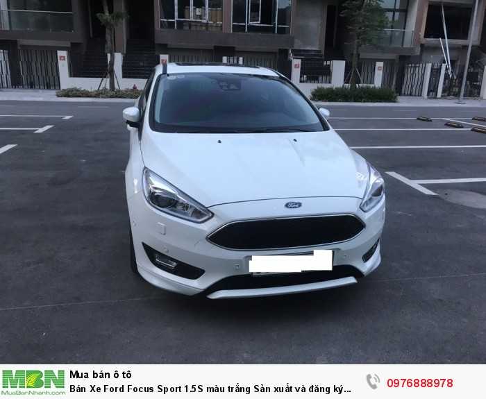 Bán Xe Ford Focus Sport 1.5S màu trắng Sản xuất và đăng ký 06.2018 Biển Hà Nội.