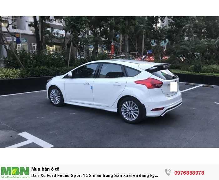 Bán Xe Ford Focus Sport 1.5S màu trắng Sản xuất và đăng ký 06.2018 Biển Hà Nội.