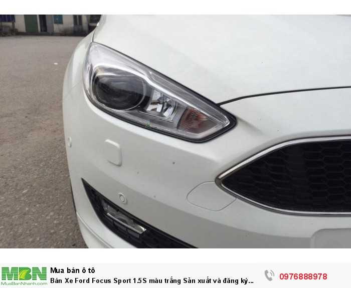 Bán Xe Ford Focus Sport 1.5S màu trắng Sản xuất và đăng ký 06.2018 Biển Hà Nội.