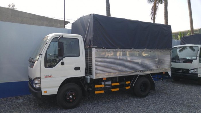 Xe Isuzu QKR77H tải trọng 2.2 tấn, giá tốt nhất thị trường