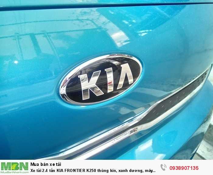 Xe tải 2.4 tấn KIA FRONTIER K250 thùng kín, xanh dương, máy HYUNDAI