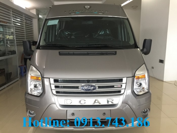 Ford Transit Dcar X Limousine chuyên vận chuyển khách Vip, giao xe ngay