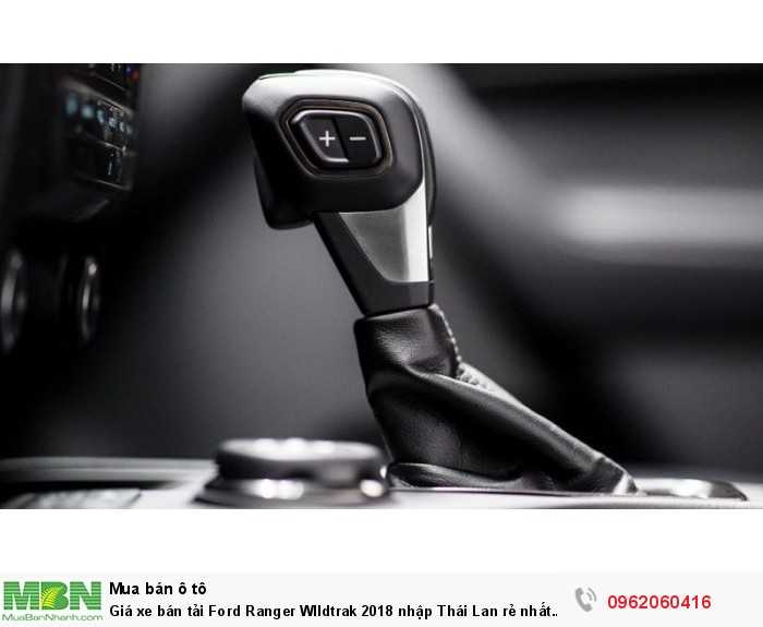 Giá xe bán tải Ford Ranger WIldtrak 2018 nhập Thái Lan rẻ nhất giao xe nhanh.