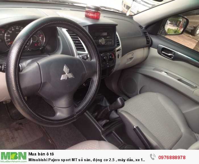 Mitsubishi Pajero sport MT số sàn, động cơ 2.5 , máy dầu, xe 1 cầu, Xe Sản Xuất 2017