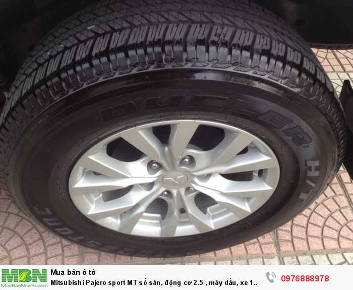 Mitsubishi Pajero sport MT số sàn, động cơ 2.5 , máy dầu, xe 1 cầu, Xe Sản Xuất 2017