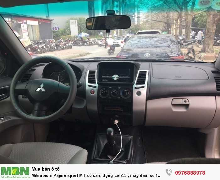 Mitsubishi Pajero sport MT số sàn, động cơ 2.5 , máy dầu, xe 1 cầu, Xe Sản Xuất 2017