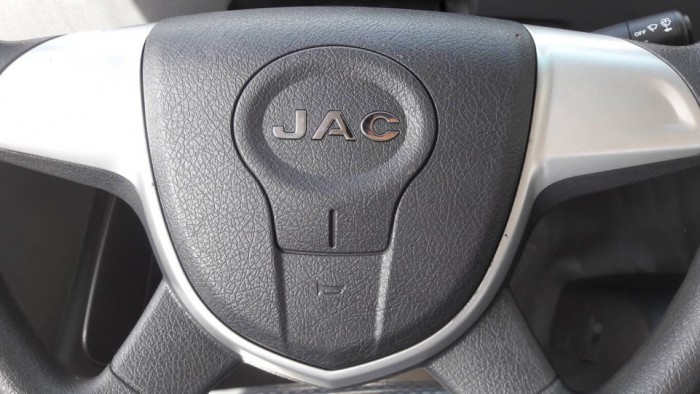 Xe tải Jac 2t4. Xe Jac 2.4 tấn. Xe tải Jac 2.4 tấn. Xe tải Jac 2.4t euro2. Xe tải Jac 2.4t thùng bạt.