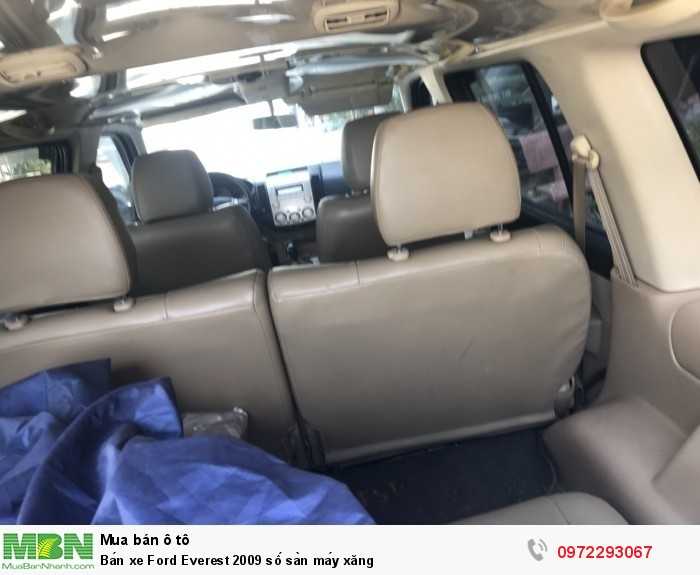 Bán xe Ford Everest 2009 số sàn máy xăng