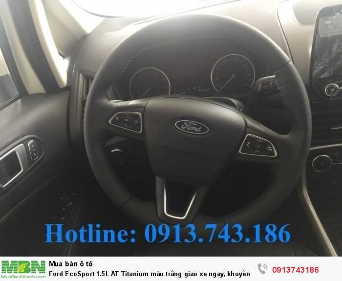 Ford EcoSport 1.5L AT Titanium màu trắng giao xe ngay, khuyến mại lớn!