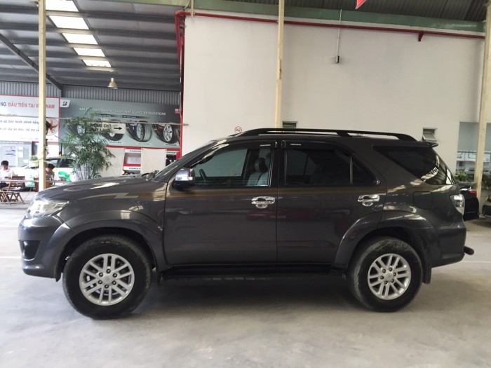 Bán Fortuner cũ 2013, giá thương lượng giảm giá tốt cho ai có thiện chí muốn mua xe