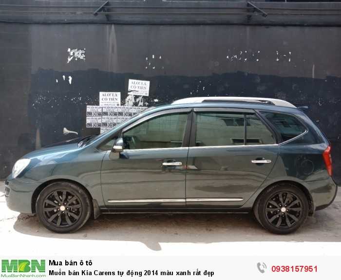Muốn bán Kia Carens tự động 2014 màu xanh rất đẹp