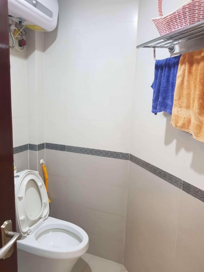 Bán nhà ngõ Lệnh Cư, 28m2, 5 tầng,mt 4.6m