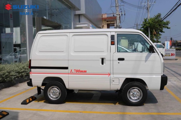 Xe tải SUZUKI BLIND VAN tải 580kg, giá cực tốt