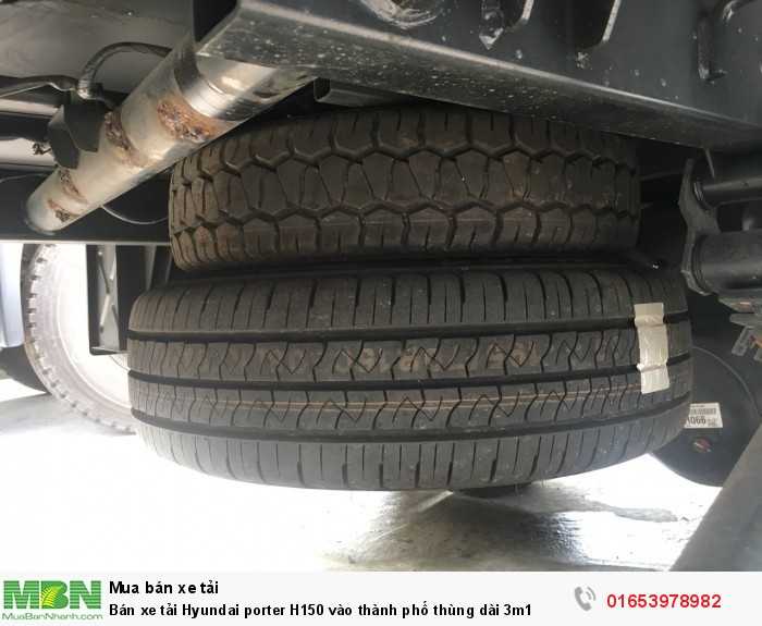 Bán xe tải Hyundai porter H150 vào thành phố thùng dài 3m1