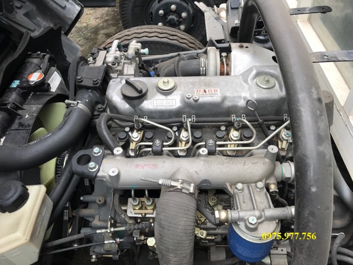 Cần bán xe tải hyundai tải 6.5 tấn thùng kín xe nhập 3 cục giá ưu đãi