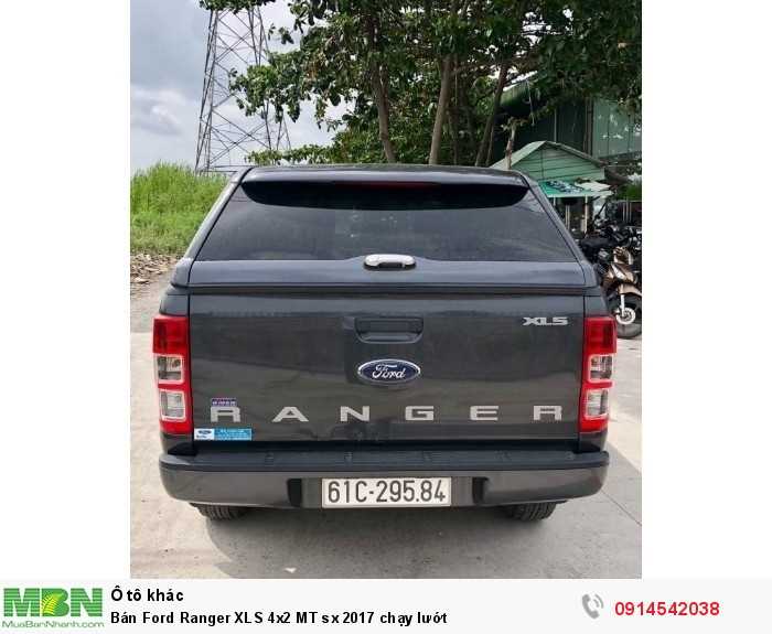 Bán Ford Ranger XLS 4x2 MT sx 2017 chạy lướt