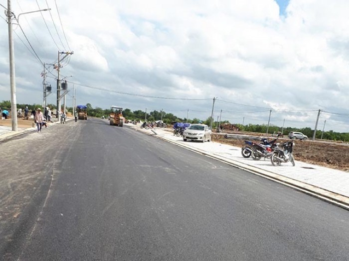 Thanh lý lô đất mặt tiền đường Nguyễn Thị Định - Quận 2 chính chủ không cò lái có SHR