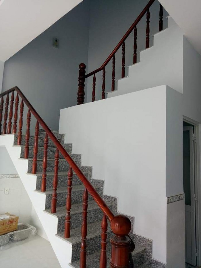 Cần Bán Nhà 1 Trệt 2 Lầu , Dễ Đầu Tư Lướt Sóng Tại Kdc Eco House