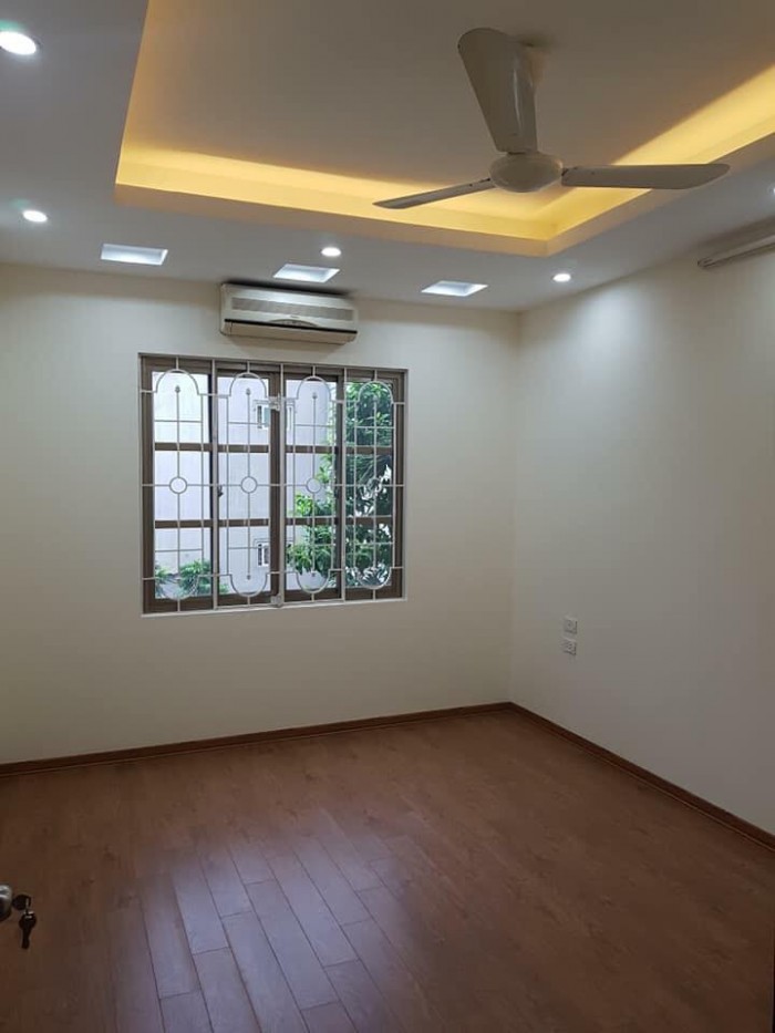 Bán GẤP Nhà Phố Bạch Mai, Đẹp Long Lanh, 37m2*5T