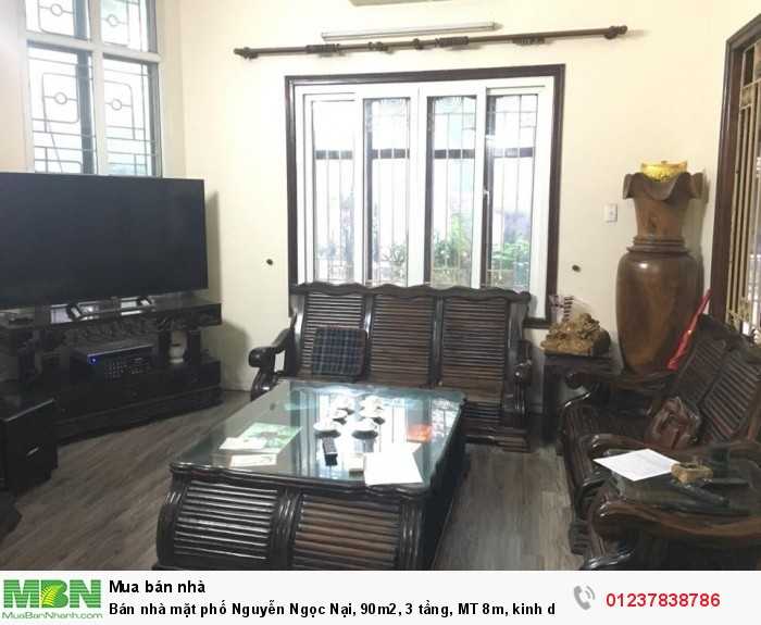 Bán nhà mặt phố Nguyễn Ngọc Nại, 90m2, 3 tầng, MT 8m, kinh doanh sầm uất.