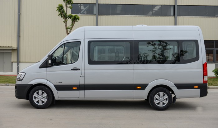 Xe khách 16 chỗ Hyundai solati