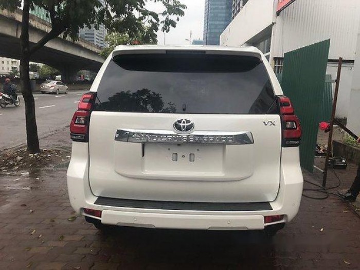 Toyota Prado 2.7VX 2018 màu trắng, đen, đồng giao xe sớm