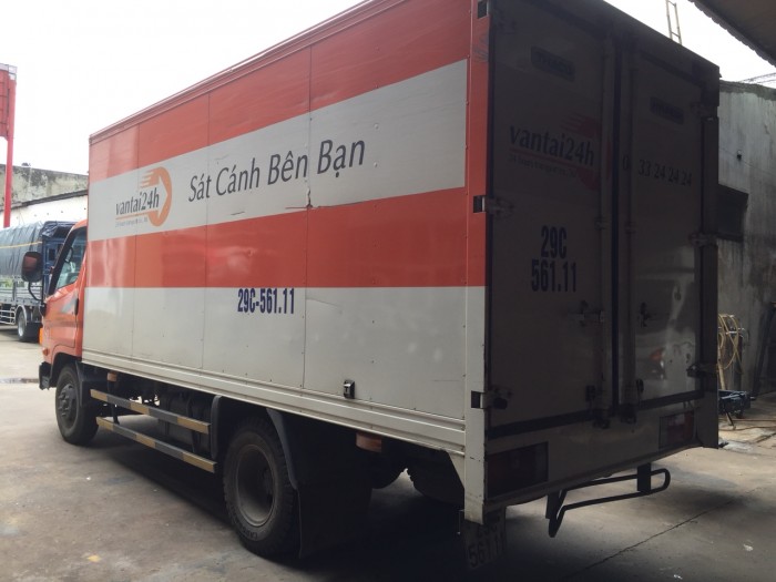 Hyundai hd65 hạ tải thành phố thùng kín đã qua sử dụng sx 2015