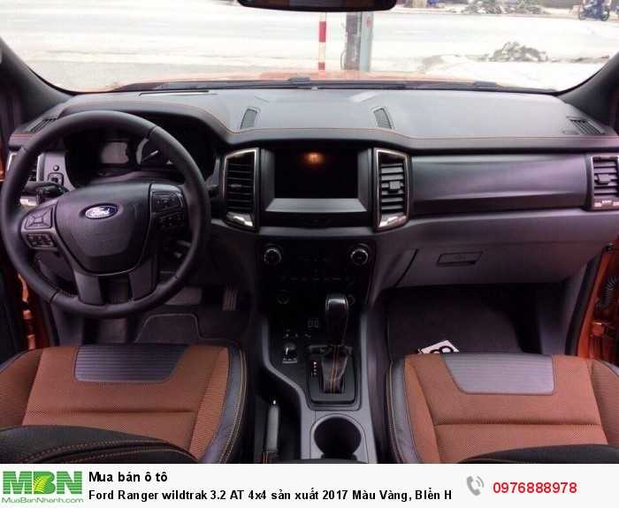 Ford Ranger wildtrak 3.2 AT 4x4 sản xuất 2017 Màu Vàng, BIển Hà Nội