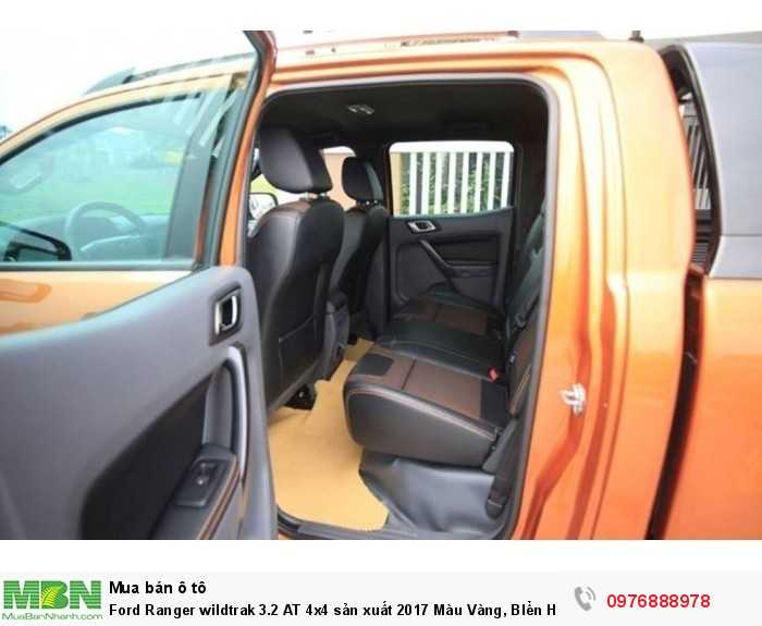Ford Ranger wildtrak 3.2 AT 4x4 sản xuất 2017 Màu Vàng, BIển Hà Nội