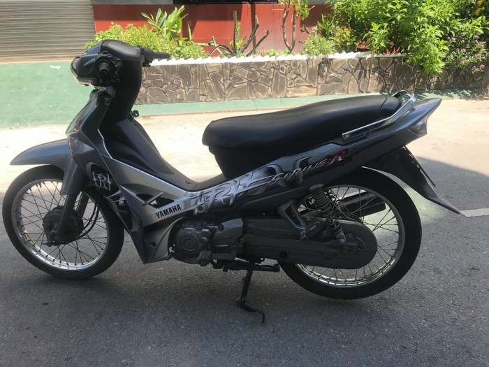 Sirius 110 cc màu  đen xám xe mình còn khá, ít sử dụng