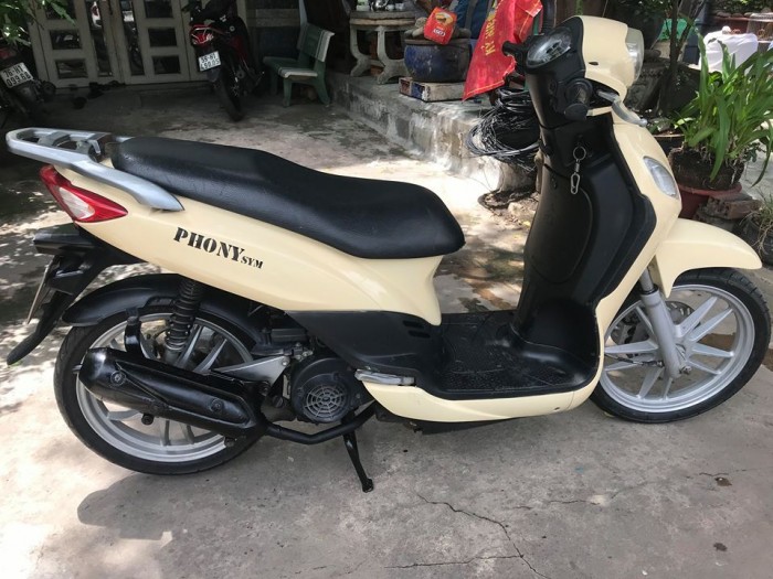 Xe Sym Phony 125cc của hãng SYM, màu vàng mơ bstp