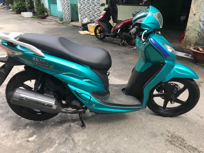 Shark 125cc mầu xanh ít dùng, còn mới hình thật vùa chụp nhé