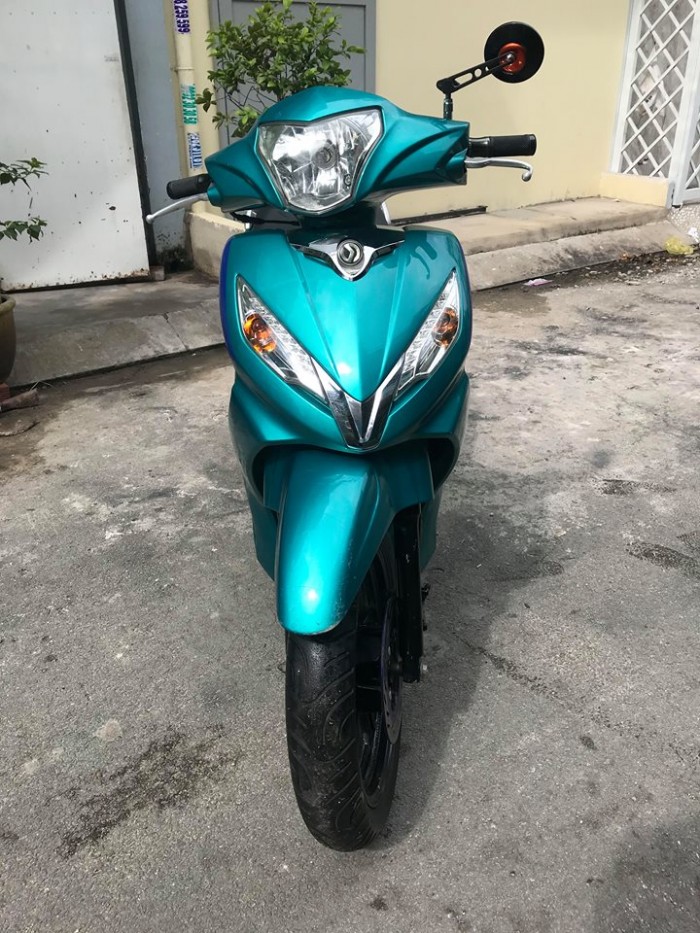 Shark 125cc mầu xanh ít dùng, còn mới hình thật vùa chụp nhé