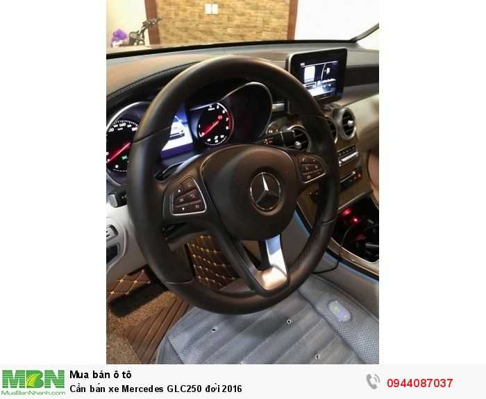 Cần bán xe Mercedes GLC250 đời 2016