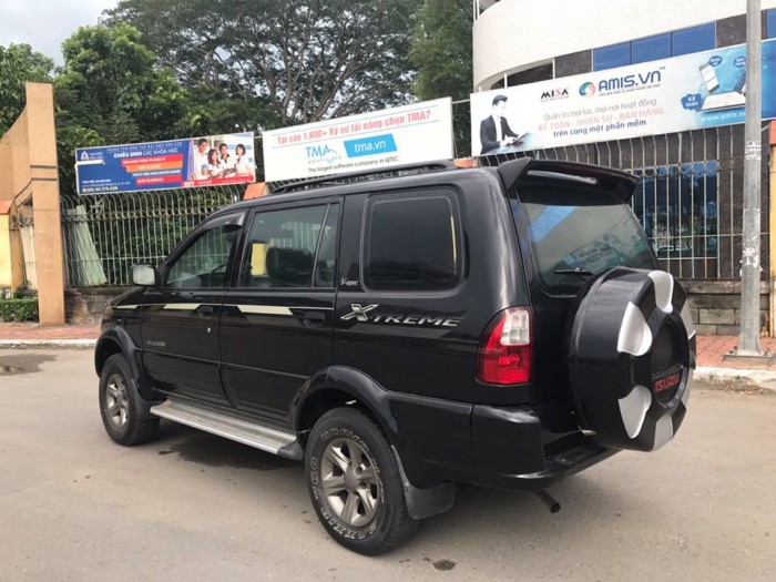 Bán gấp Hilander Isuzu 2007 máy dầu số sàn xe đệp từ đầu đến chân