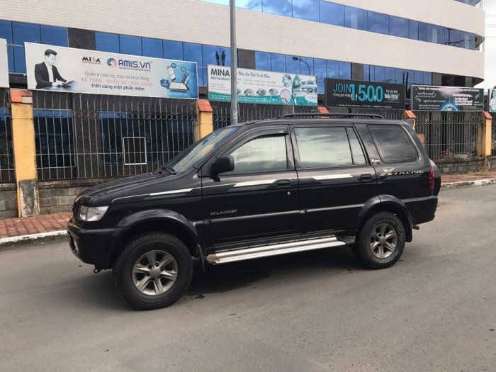 Bán gấp Hilander Isuzu 2007 máy dầu số sàn xe đệp từ đầu đến chân