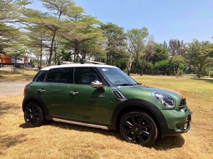 Gia đình cần bán Mini cooper 2016, số tự động, màu xanh