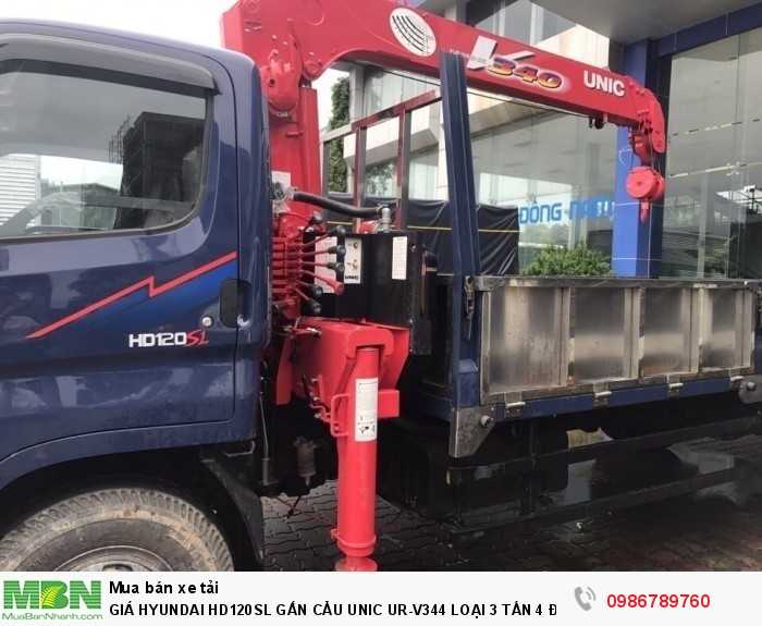 Giá Hyundai Hd120sl Gắn Cẩu Unic Ur-V344 Loại 3 Tấn 4 Đốt Thùng Dài.