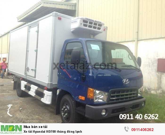 Xe tải Hyundai HD700 thùng đông lạnh