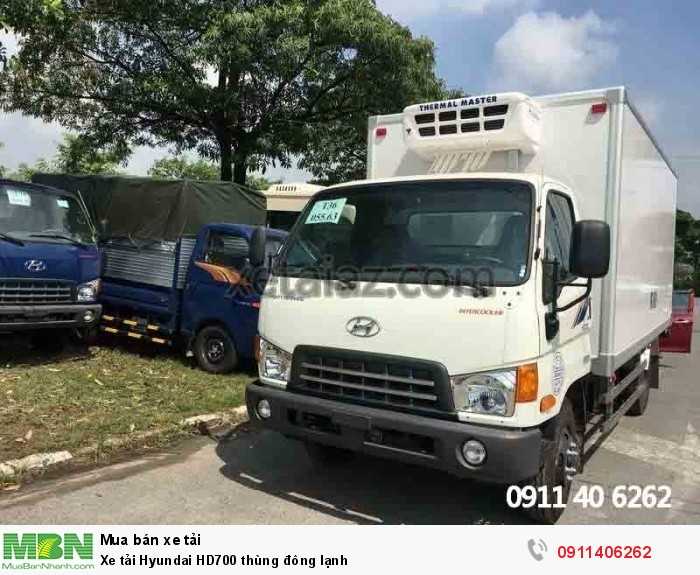 Xe tải Hyundai HD700 thùng đông lạnh
