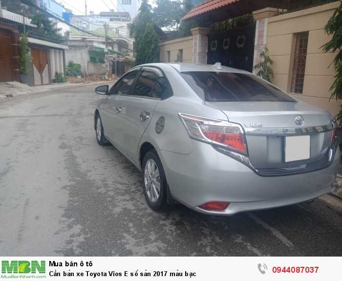 Cần bán xe Toyota Vios E số sàn 2017 màu bạc