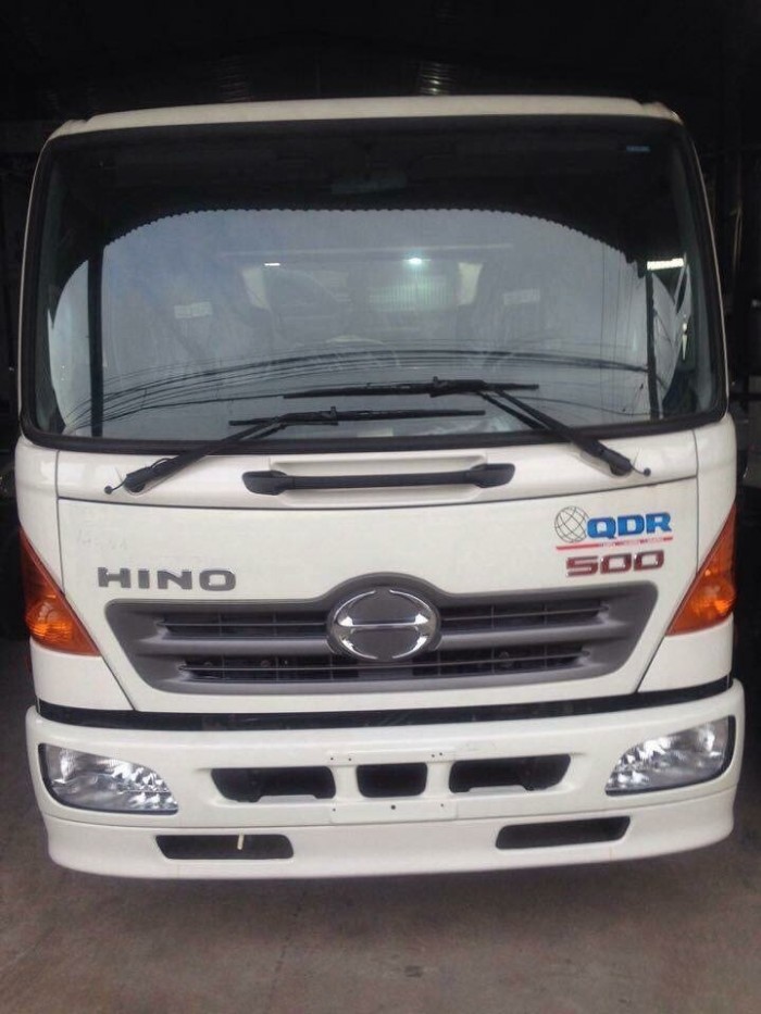 Xe tải Hino 6.4 tấn, thùng mui bạt, trả trước 100 triệu - Giao xe ngay